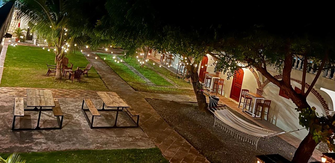 Aparta Hotel Yamilí Punta Cana Bagian luar foto